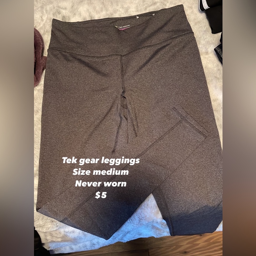 Tek Gear leggings